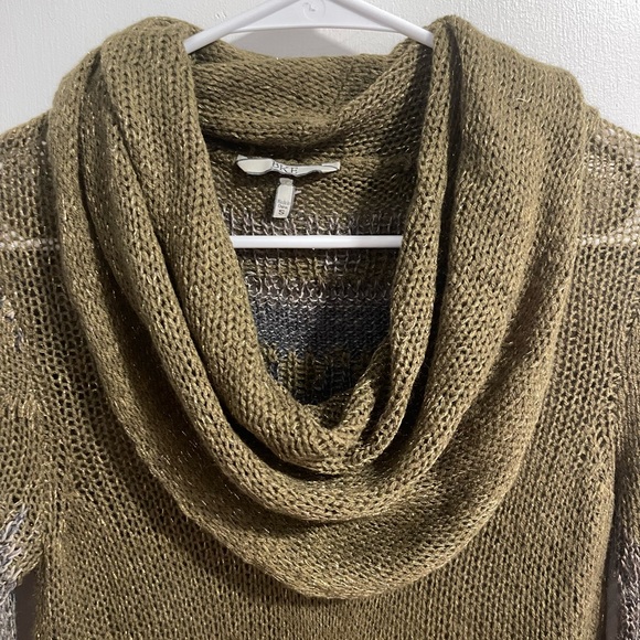 Buckle uneven cowl neck sweater tunic - Picture 5 of 7